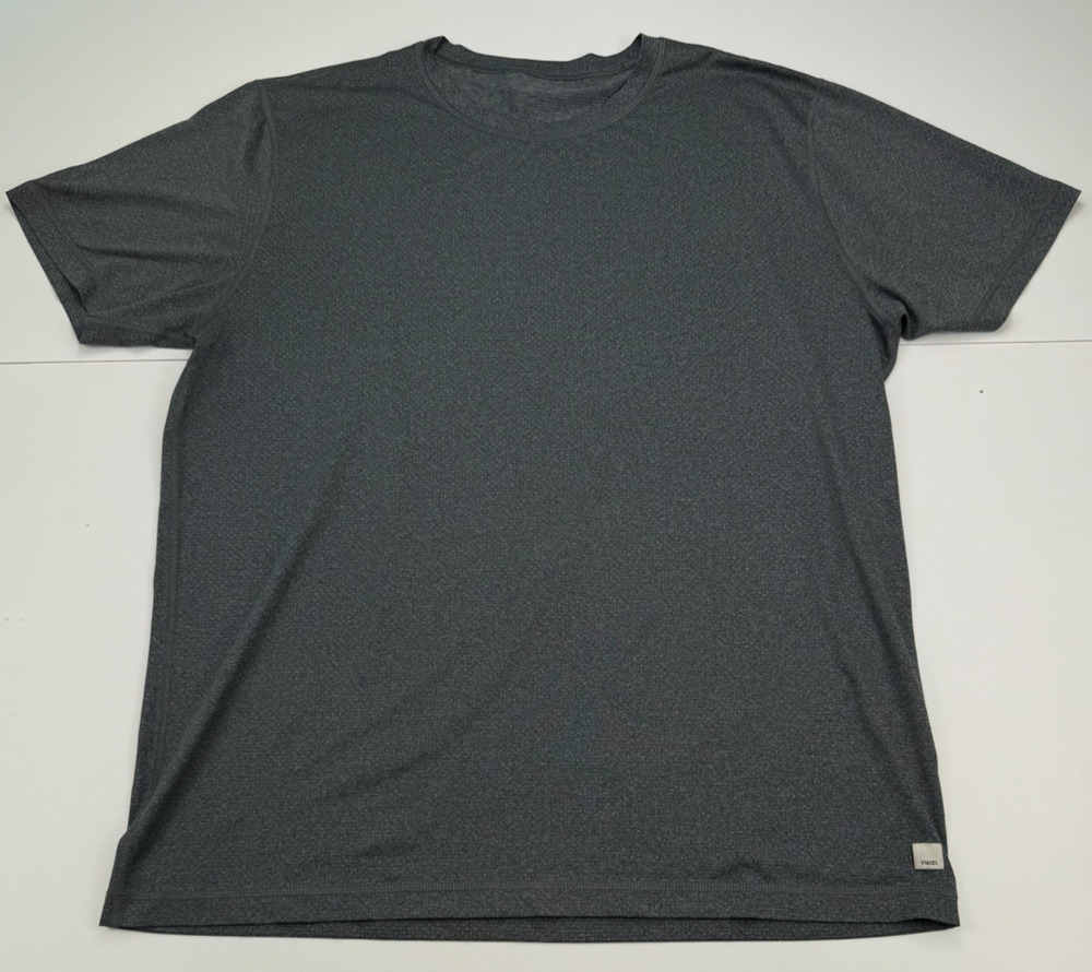 Vuori Tradewind Performance Tee 2.0 Mens XXL Charcoal Black Heather V1052